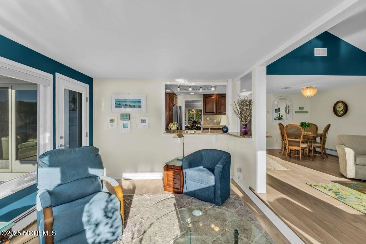 Dining room, Interior, Wood Texture Flooring