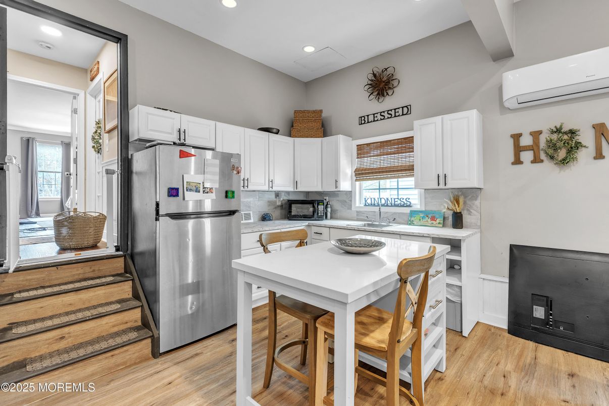 Interior, Kitchen, Recessed Lighting, Wood Texture Flooring