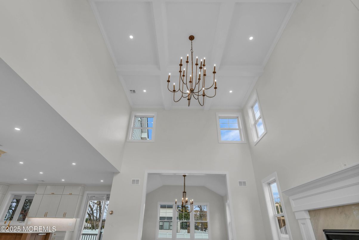 Chandelier, Interior, Recessed Lighting