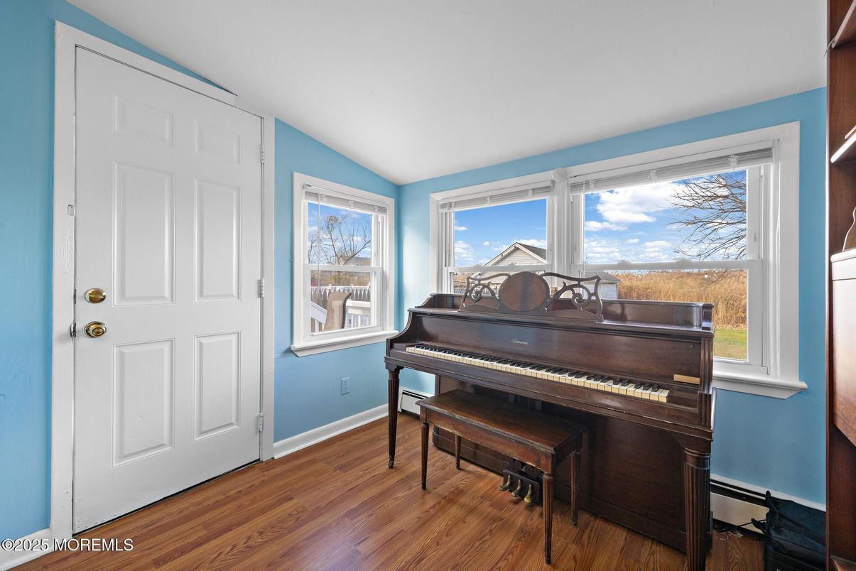 Interior, Piano, Wood Texture Flooring