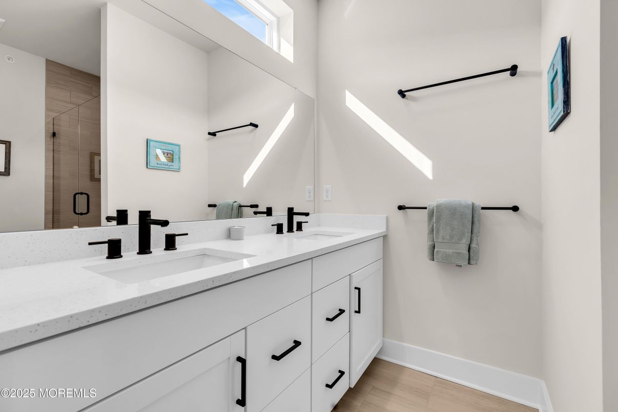 Bathroom, Dual Sink Vanities, Interior, Wood Texture Flooring