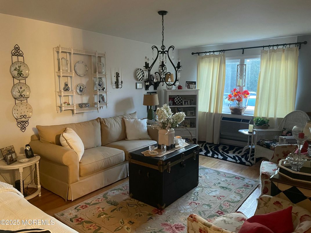 Chandelier, Interior, Living room, Wood Texture Flooring
