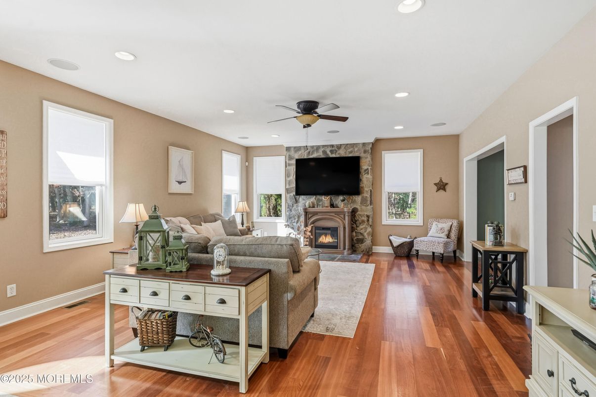 Fireplace, Interior, Living room, Recessed Lighting, Wood Texture Flooring