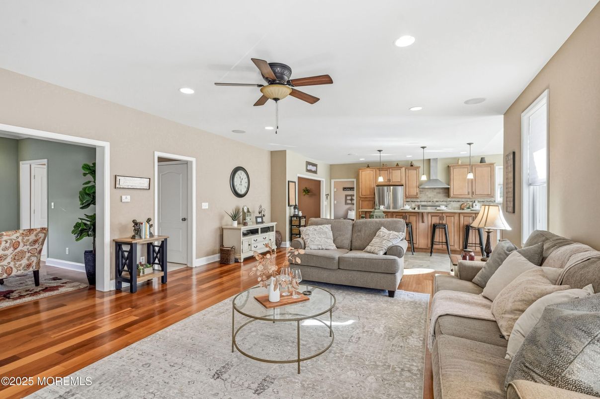 Interior, Kitchen, Living room, Pendant Lights, Recessed Lighting, Stainless Steel Appliances, Wood Texture Flooring