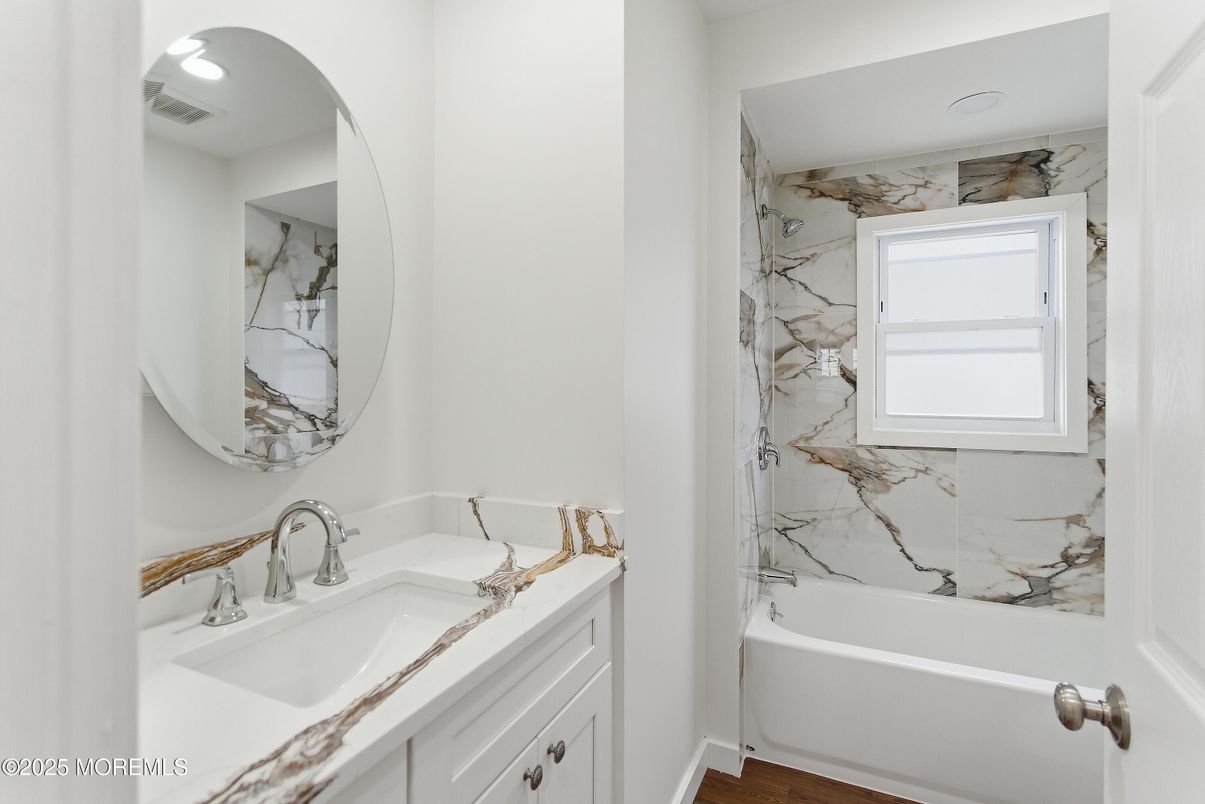 Bathroom, Interior, Marble Walls, Recessed Lighting, Wood Texture Flooring