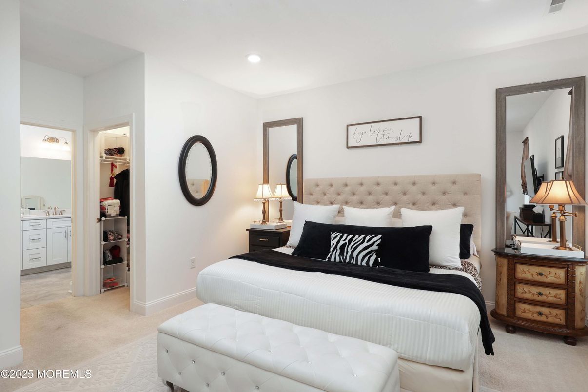 Bedroom, Interior, Recessed Lighting