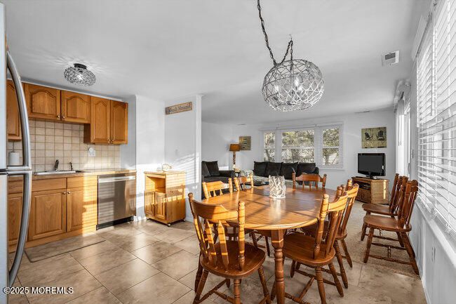 Dining room, Interior, Kitchen, Pendant Lights