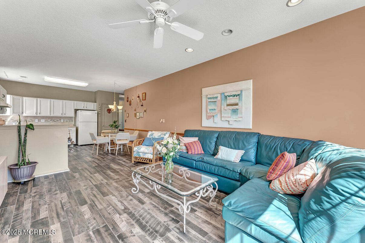 Dining room, Interior, Kitchen, Living room, Recessed Lighting, Wood Texture Flooring