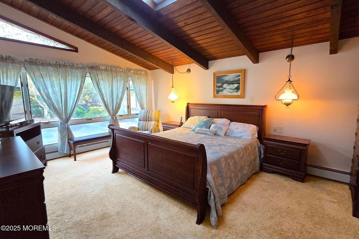Bedroom, Interior, Pendant Lights, Wooden Beams, Wooden Ceilings