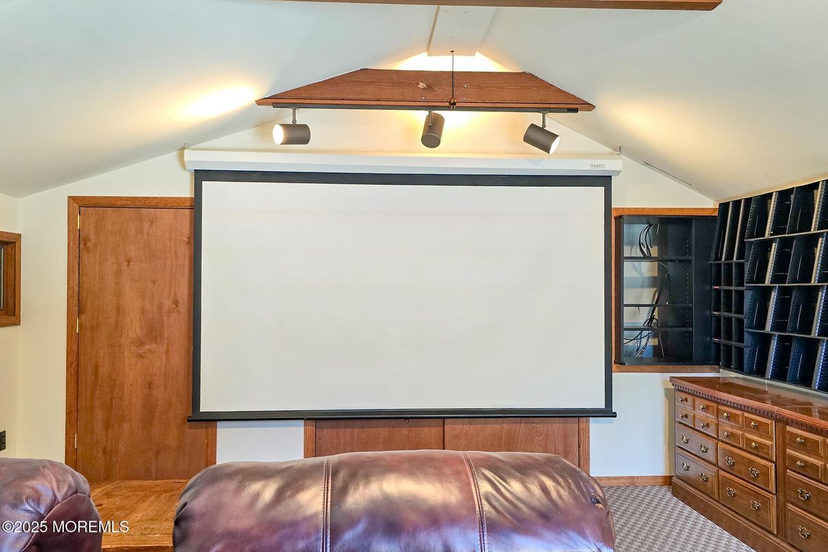 Interior, Projection Screen