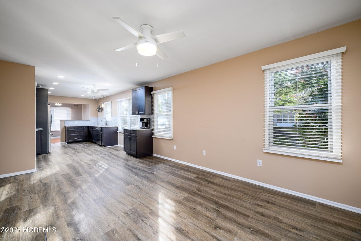 Interior, Kitchen, Pendant Lights, Recessed Lighting, Wood Texture Flooring