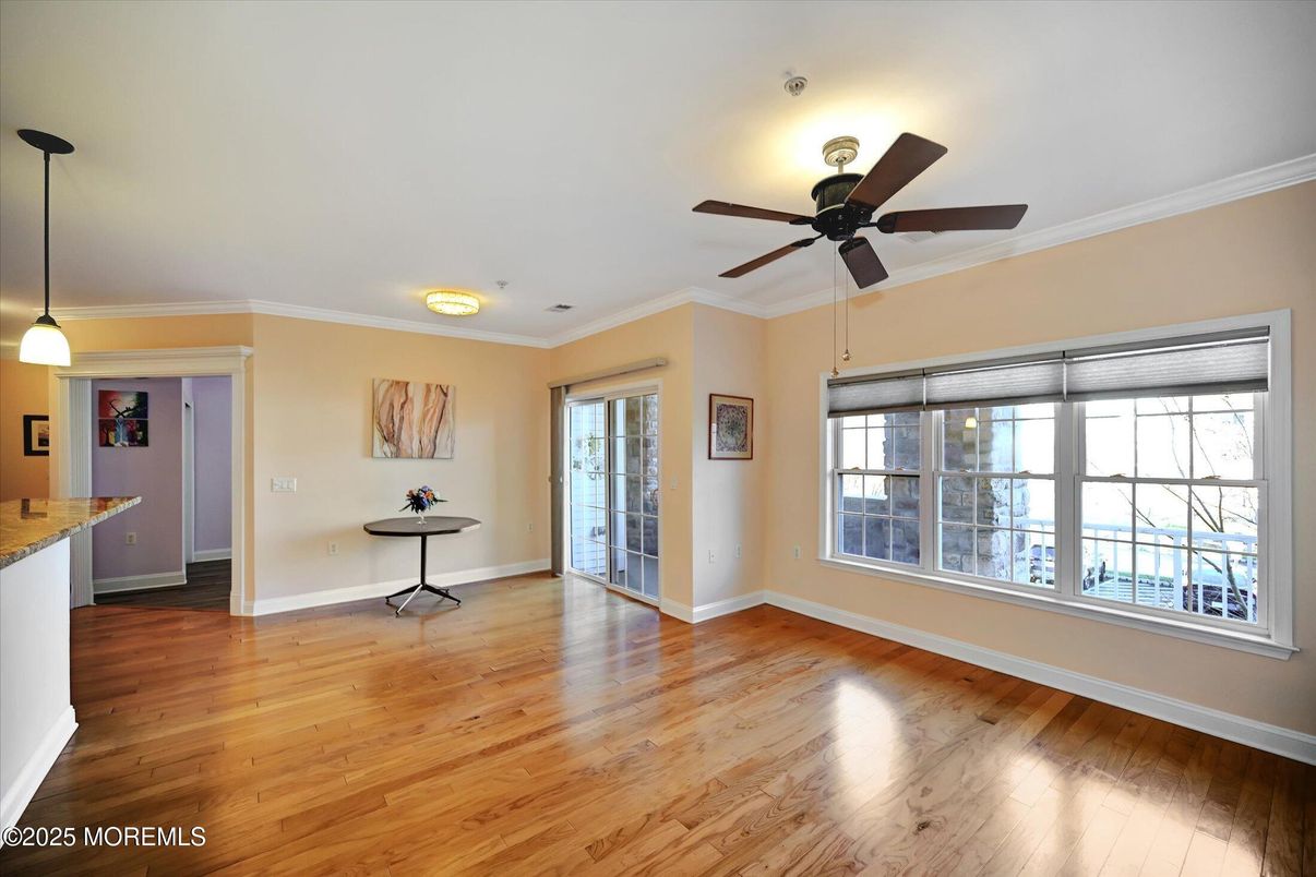 Empty room, Interior, Pendant Lights, Wood Texture Flooring