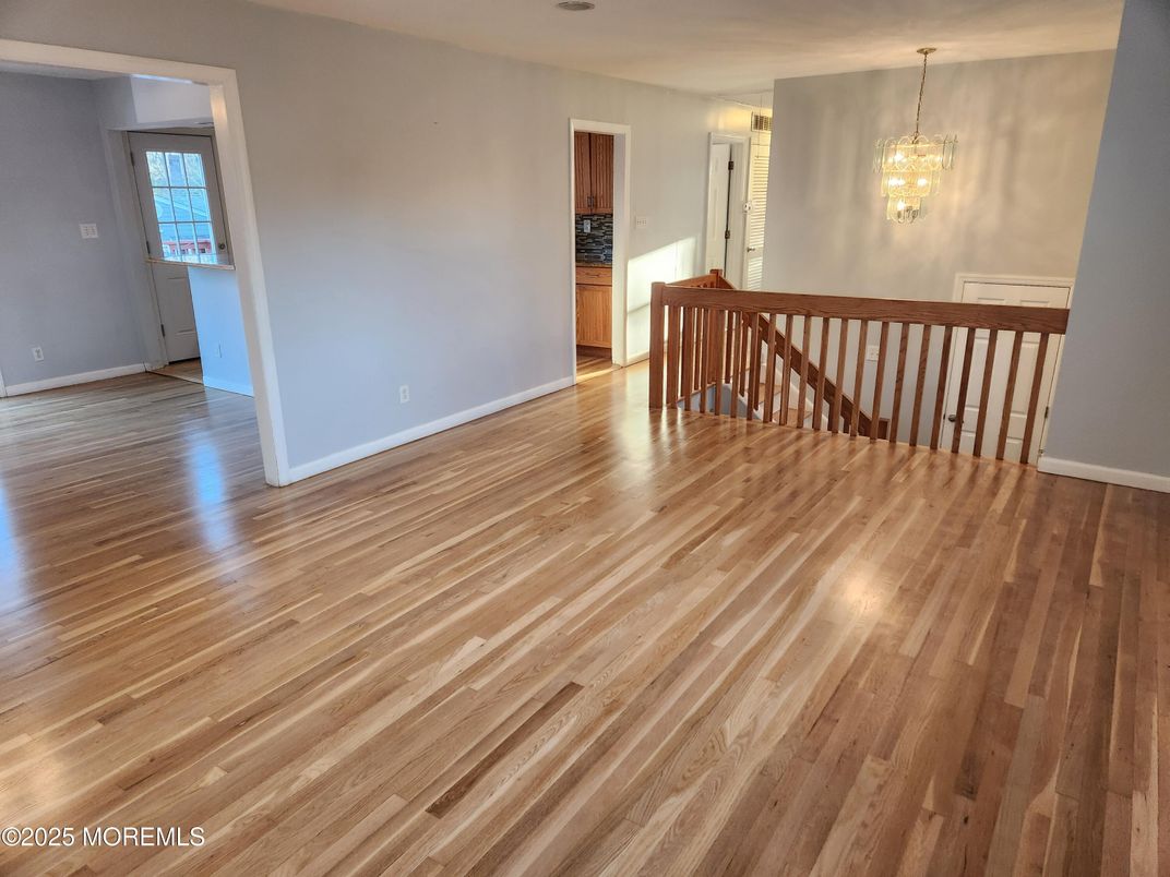 Chandelier, Empty room, Interior, Wood Texture Flooring