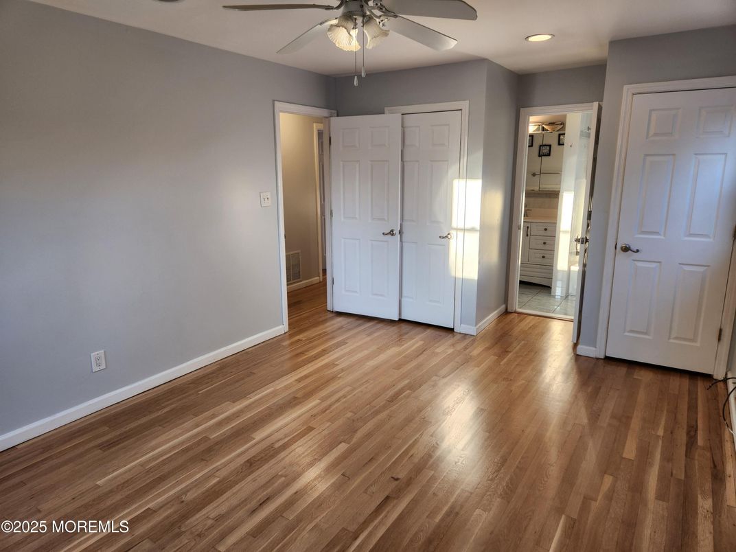 Bathroom, Empty room, Interior, Recessed Lighting, Wood Texture Flooring