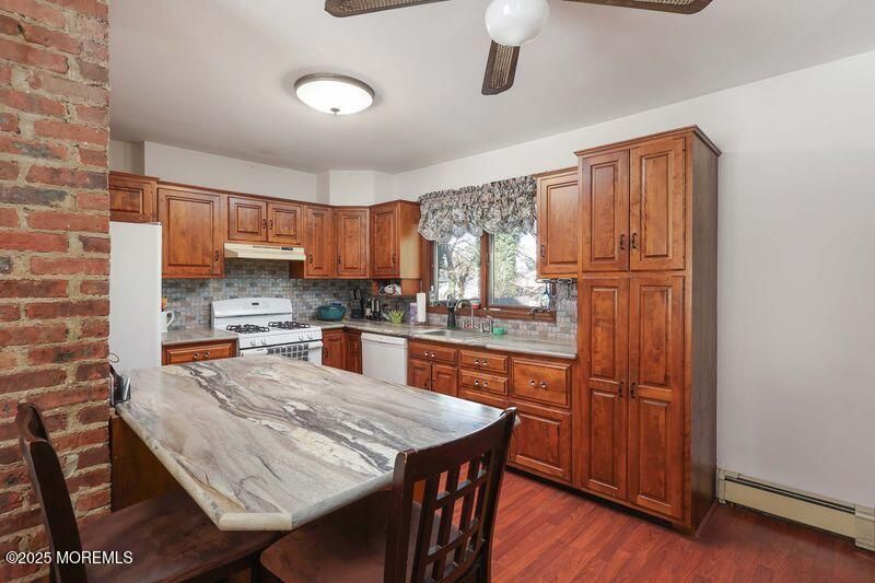 Interior, Kitchen, Stone Walls, Wood Texture Flooring
