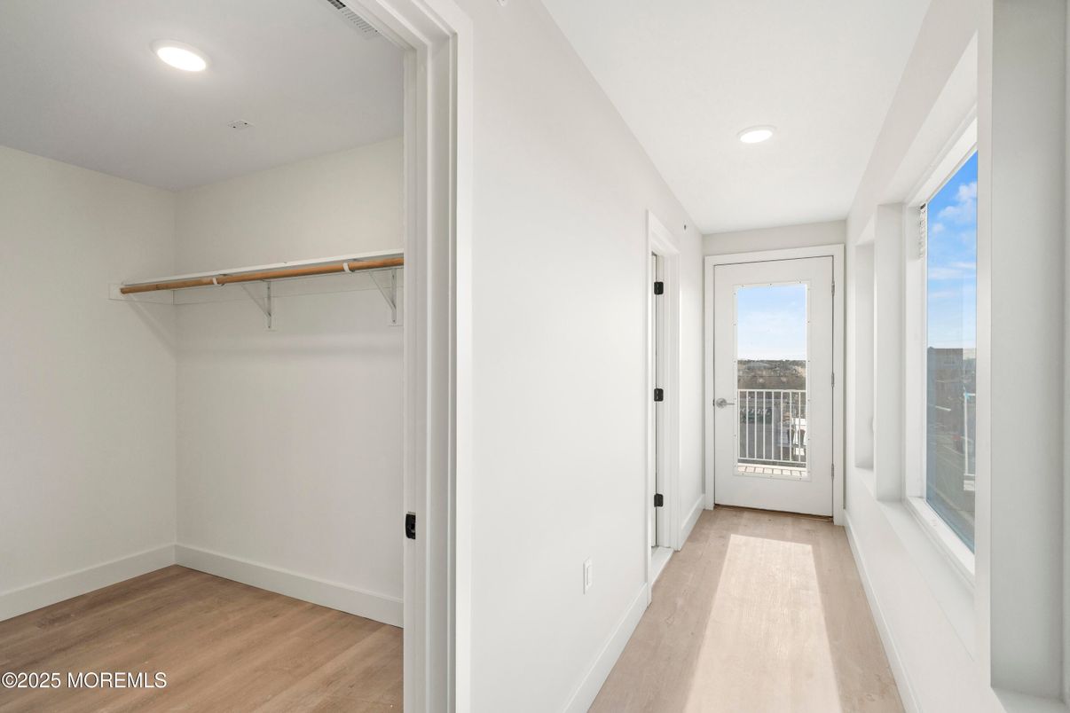Interior, Recessed Lighting, Walk-in Closets, Wood Texture Flooring