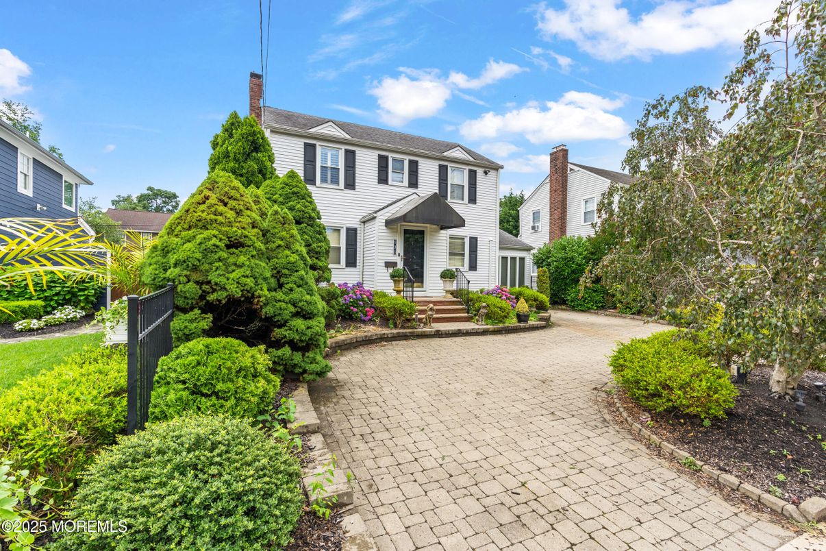 Backyard, Exterior, Facade, Georgian