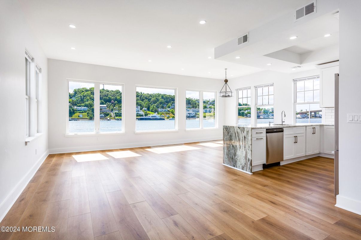 Interior, Kitchen, Pendant Lights, Recessed Lighting, Wood Texture Flooring