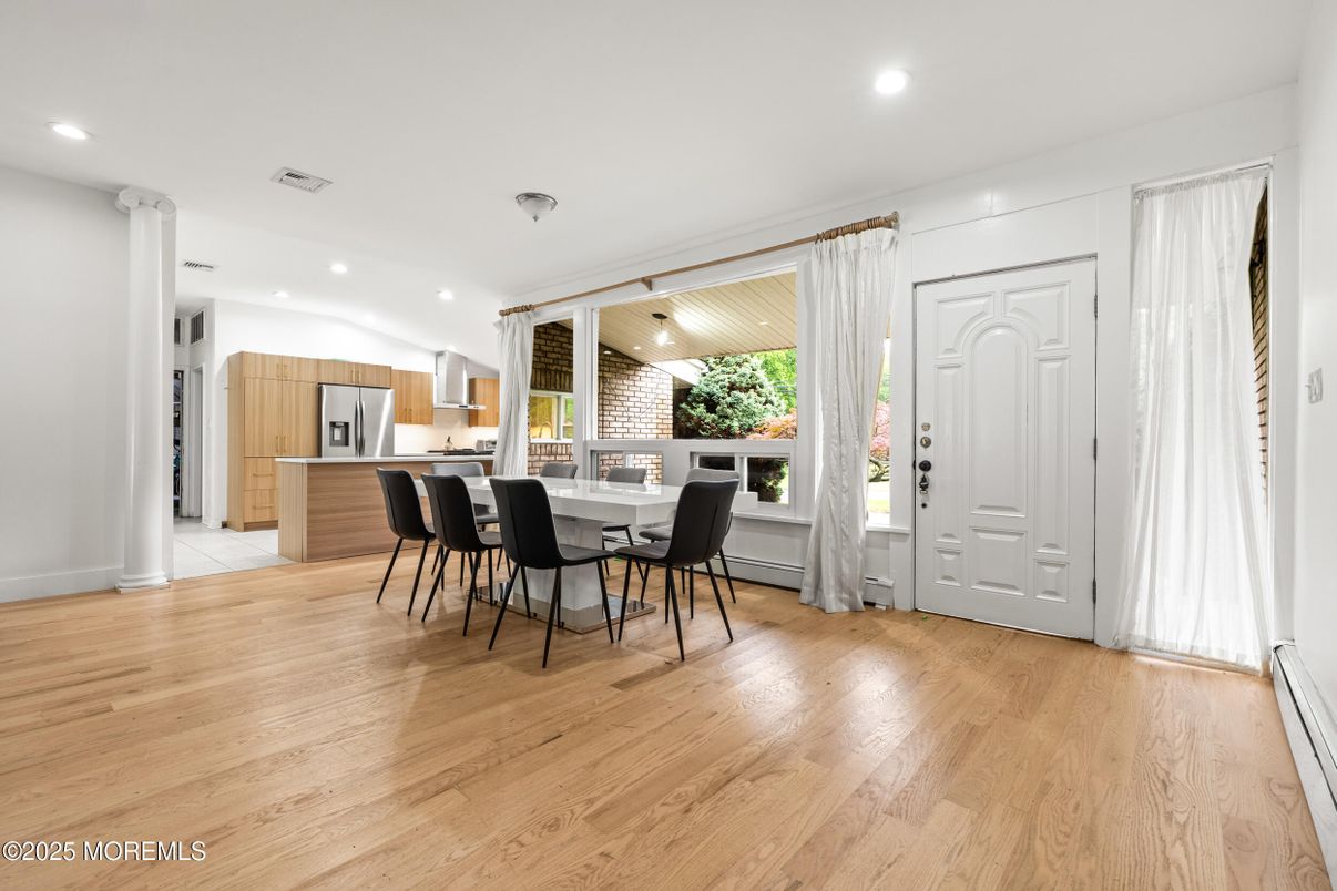 Dining room, Interior, Kitchen, Recessed Lighting, Wood Texture Flooring