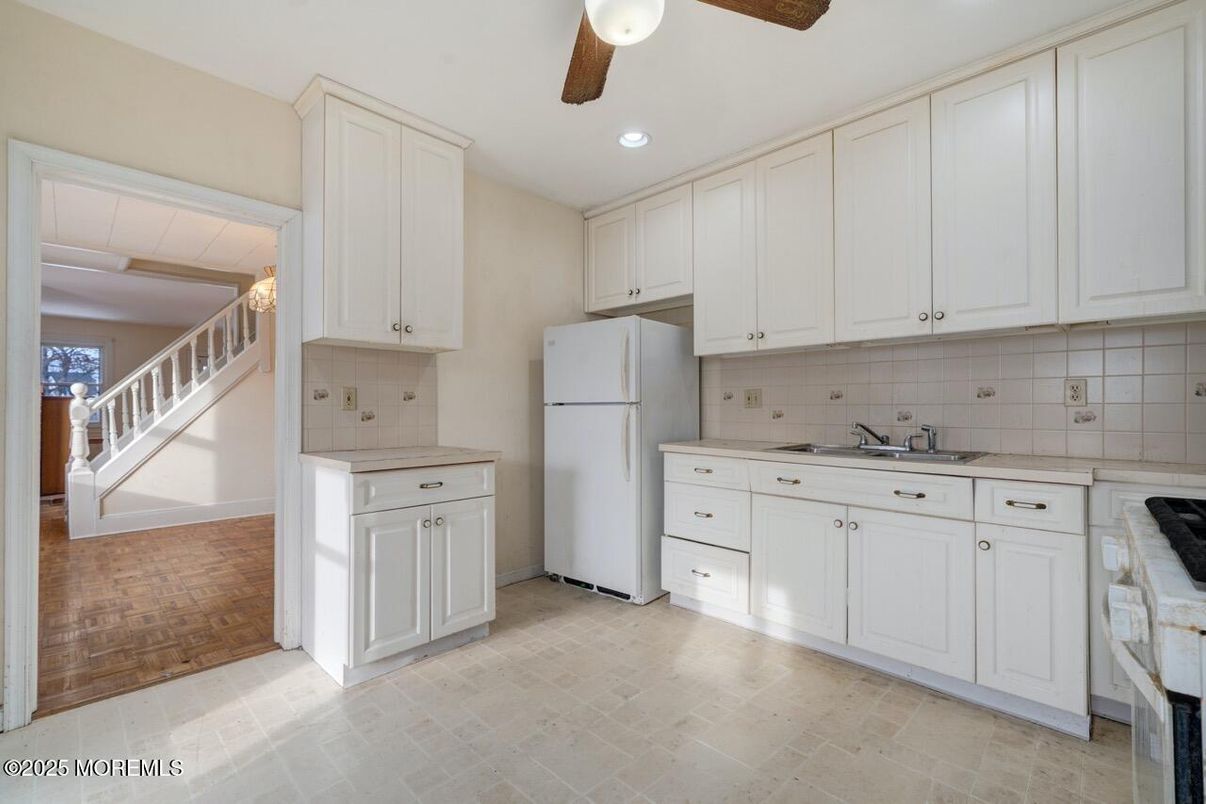 Interior, Kitchen, Recessed Lighting, Tile Countertops