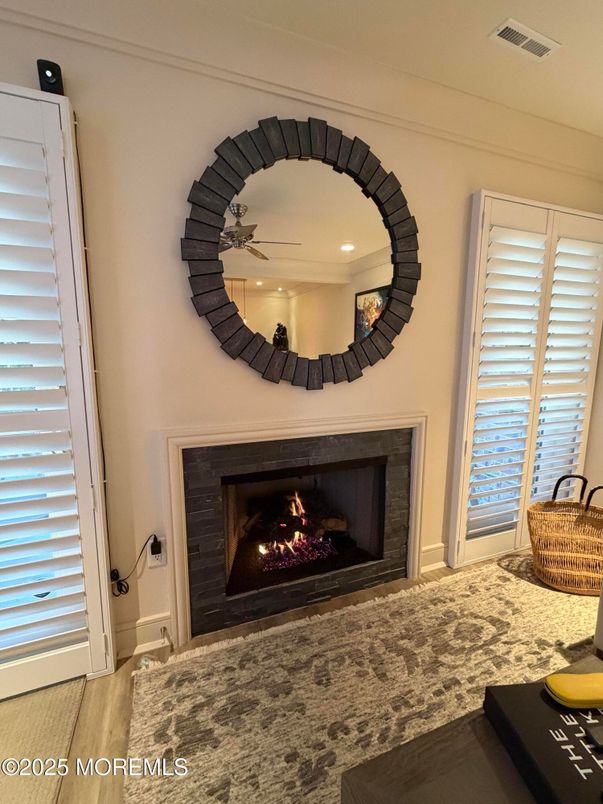 Fireplace, Interior, Recessed Lighting