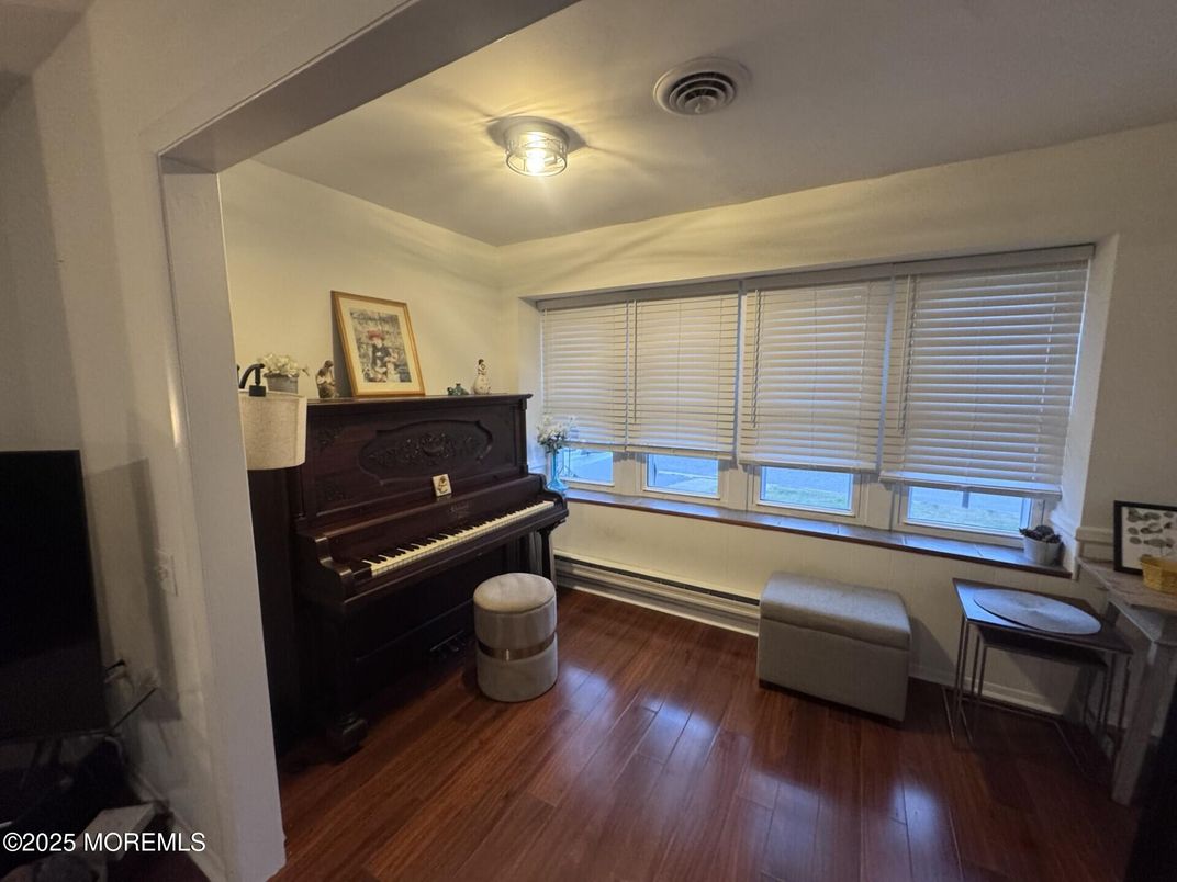 Interior, Piano, Wood Texture Flooring