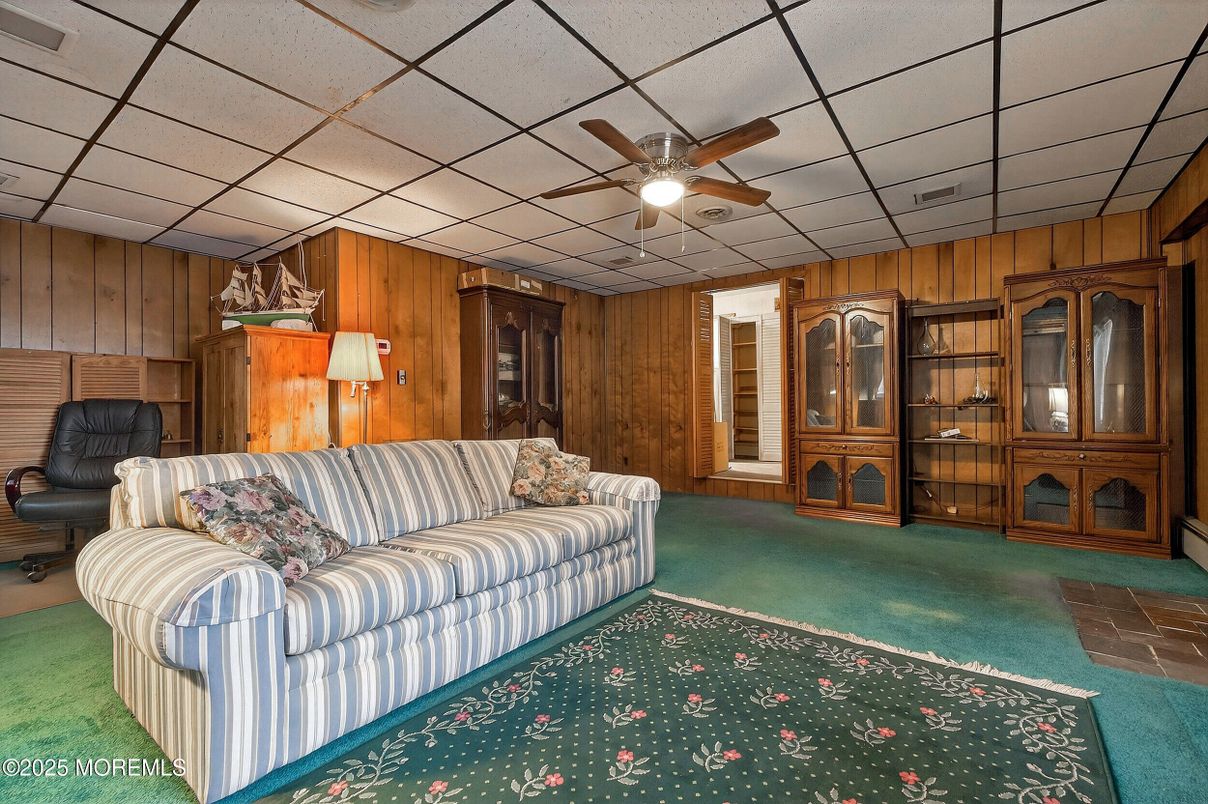 Interior, Wooden Walls