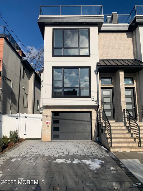 DE Listing image placeholder