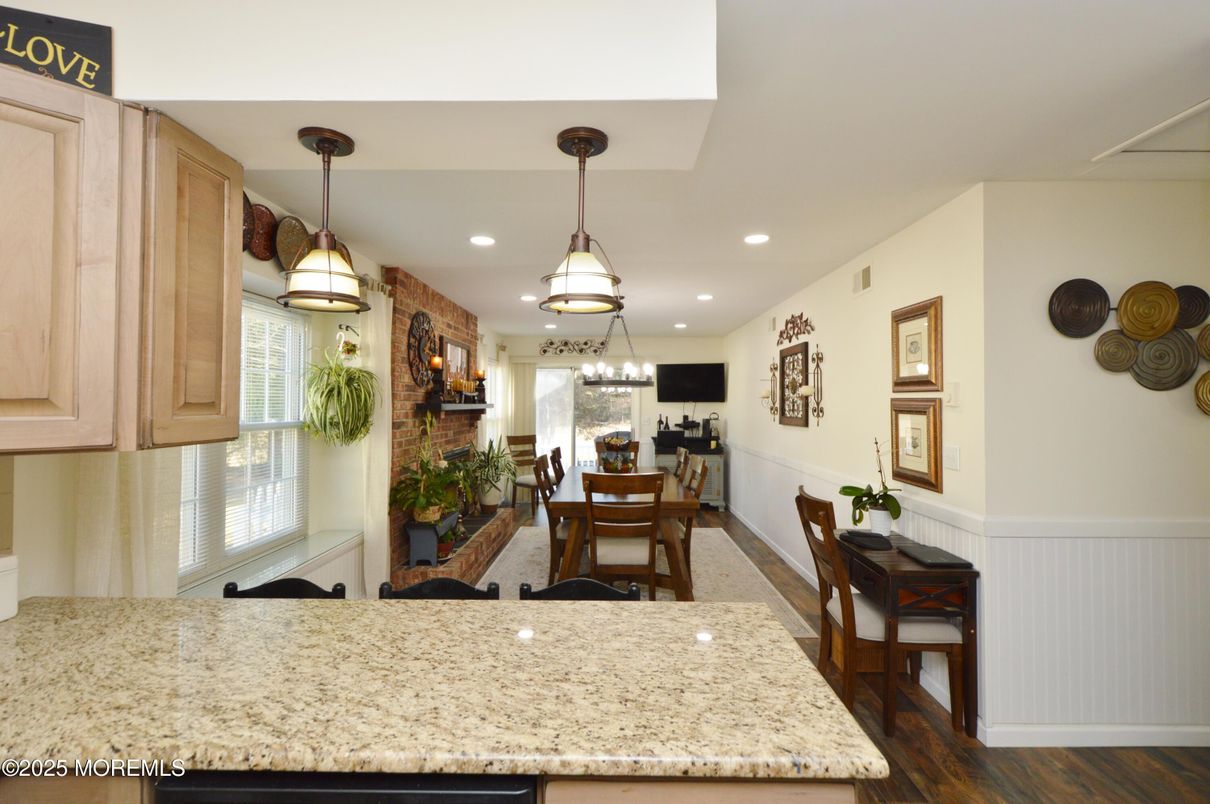 Dining room, Interior, Pendant Lights, Recessed Lighting, Wood Texture Flooring