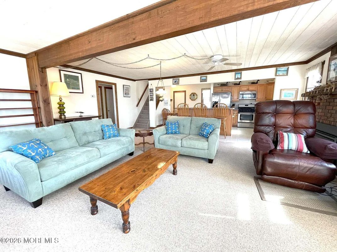 Interior, Kitchen, Living room, Stainless Steel Appliances