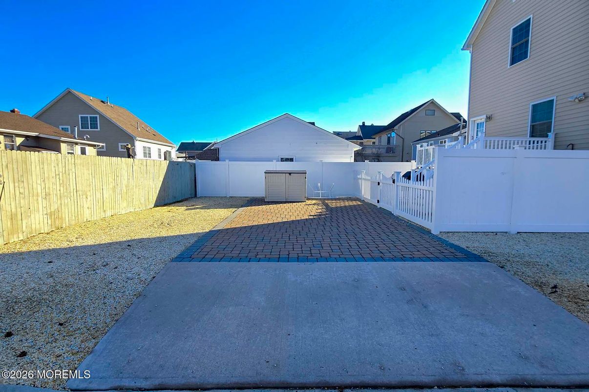 DE Listing image placeholder