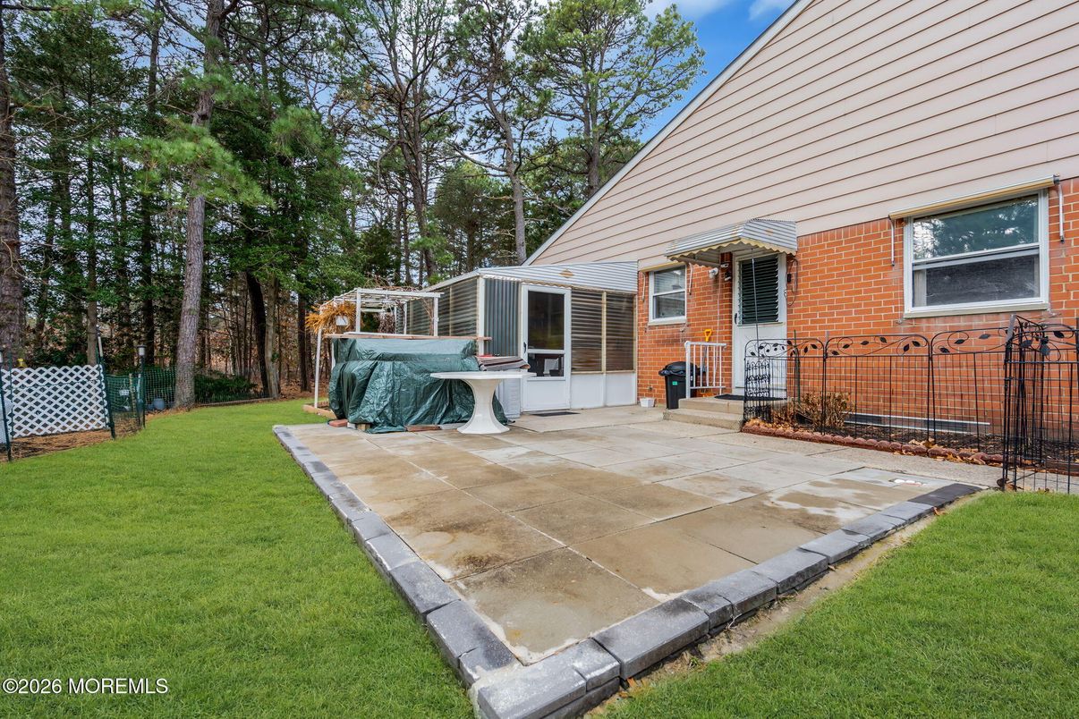 DE Listing image placeholder