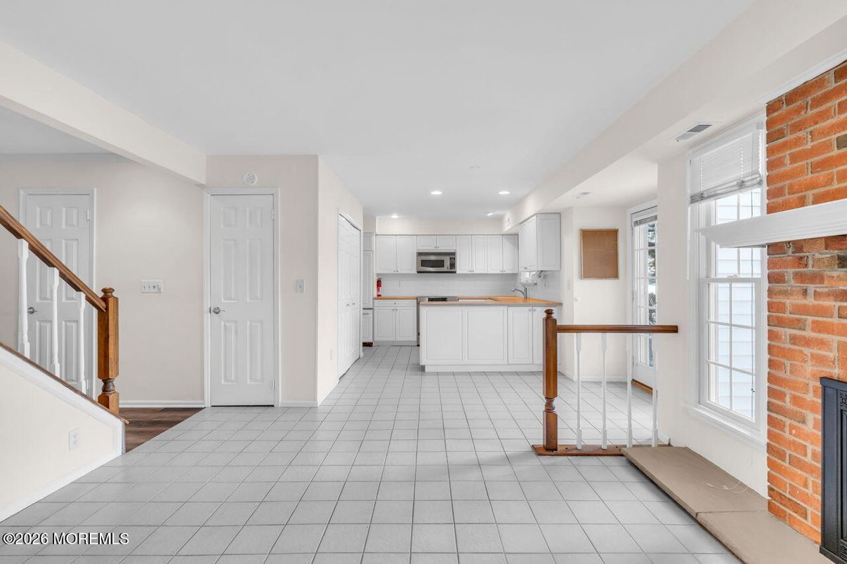 Interior, Kitchen, Recessed Lighting, Stone Walls