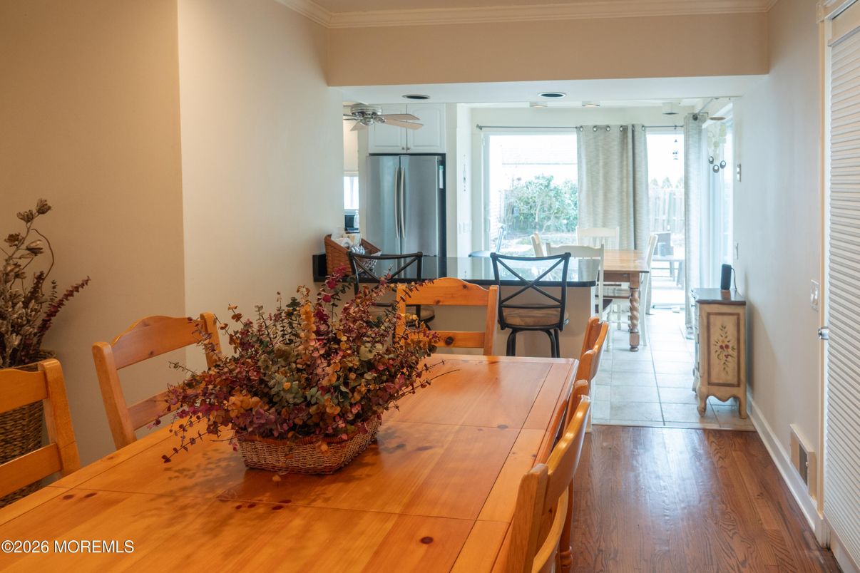 Dining room, Interior, Wood Texture Flooring