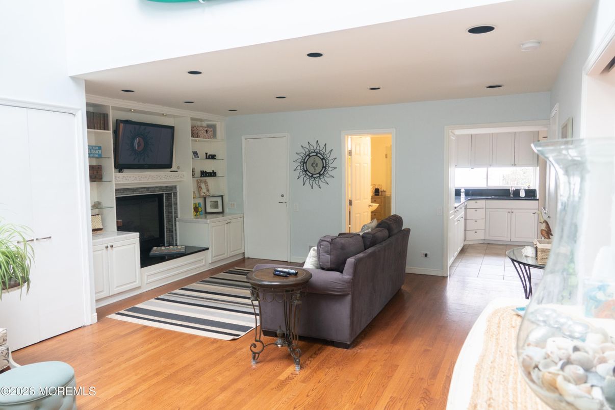 Fireplace, Interior, Recessed Lighting, Wood Texture Flooring