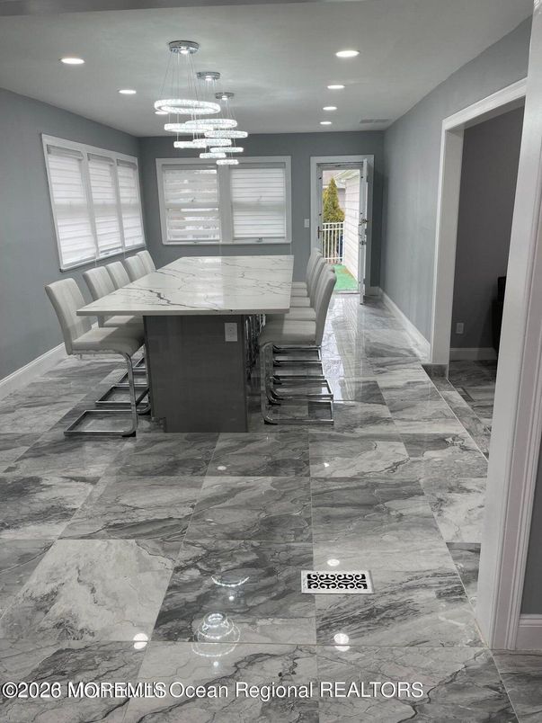 Dining room, Interior, Marble, Pendant Lights, Recessed Lighting