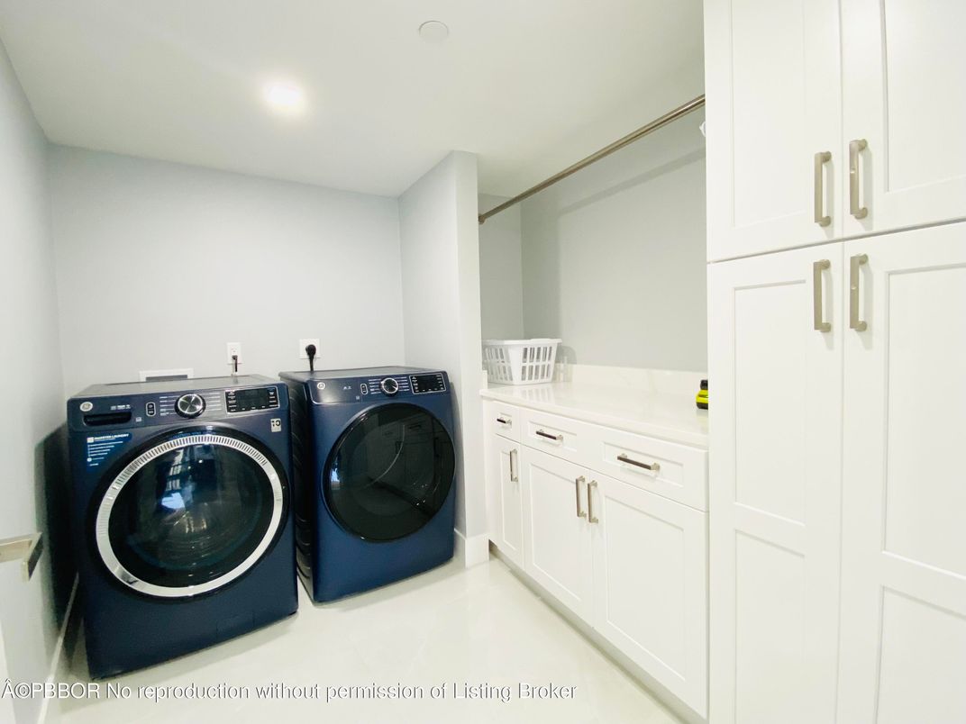 Interior, Recessed Lighting, Washer