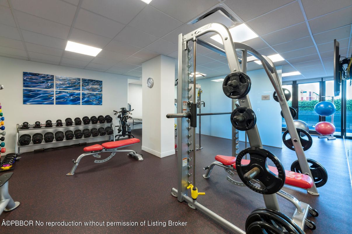 Fitness Equipment, Interior, Recessed Lighting