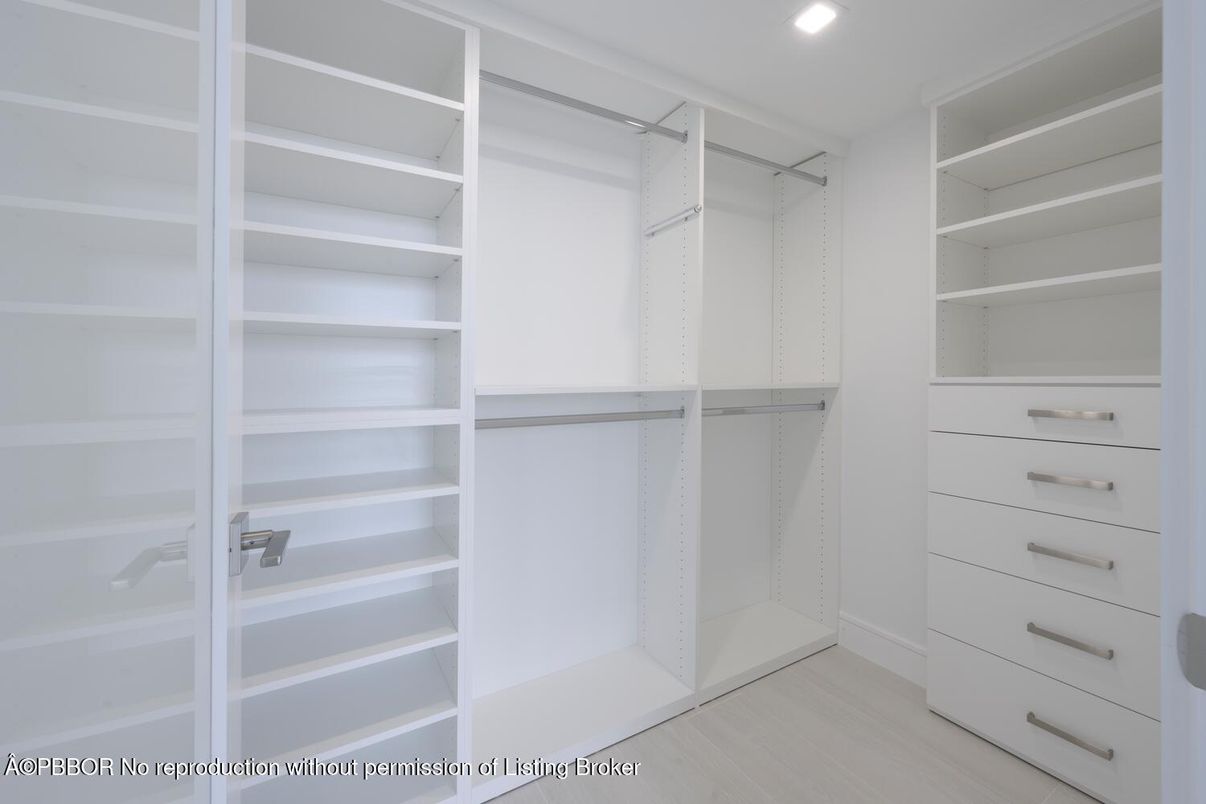 Interior, Recessed Lighting, Walk-in Closets, Wood Texture Flooring