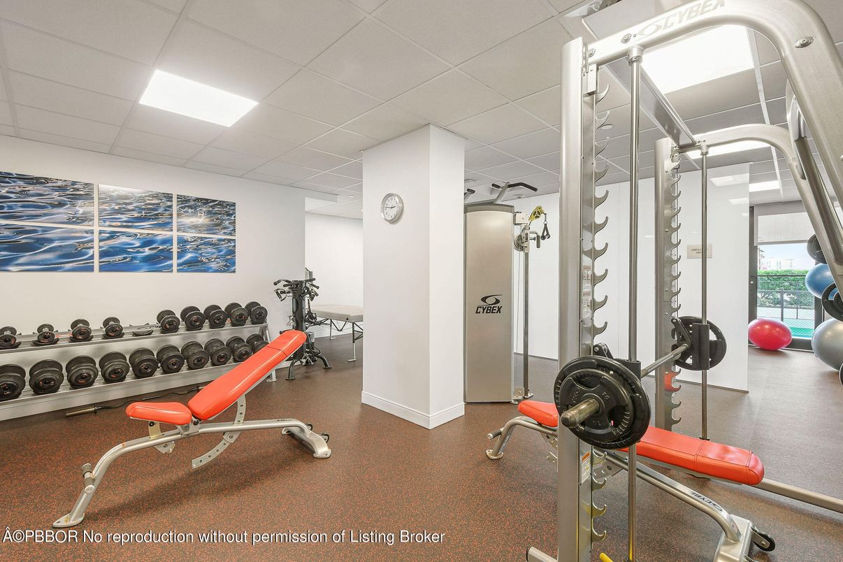 Fitness Equipment, Interior, Recessed Lighting