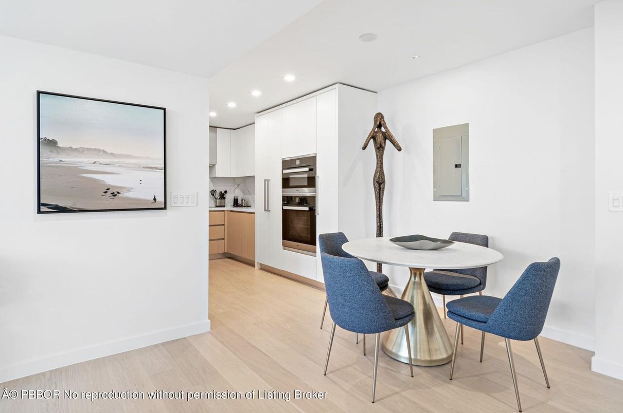 Dining room, Interior, Kitchen, Recessed Lighting, Stainless Steel Appliances, Wood Texture Flooring