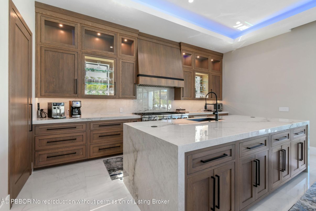 Interior, Kitchen, Marble, Recessed Lighting