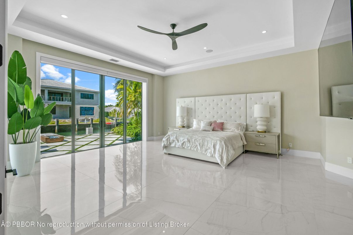 Bedroom, Interior, Marble, Recessed Lighting