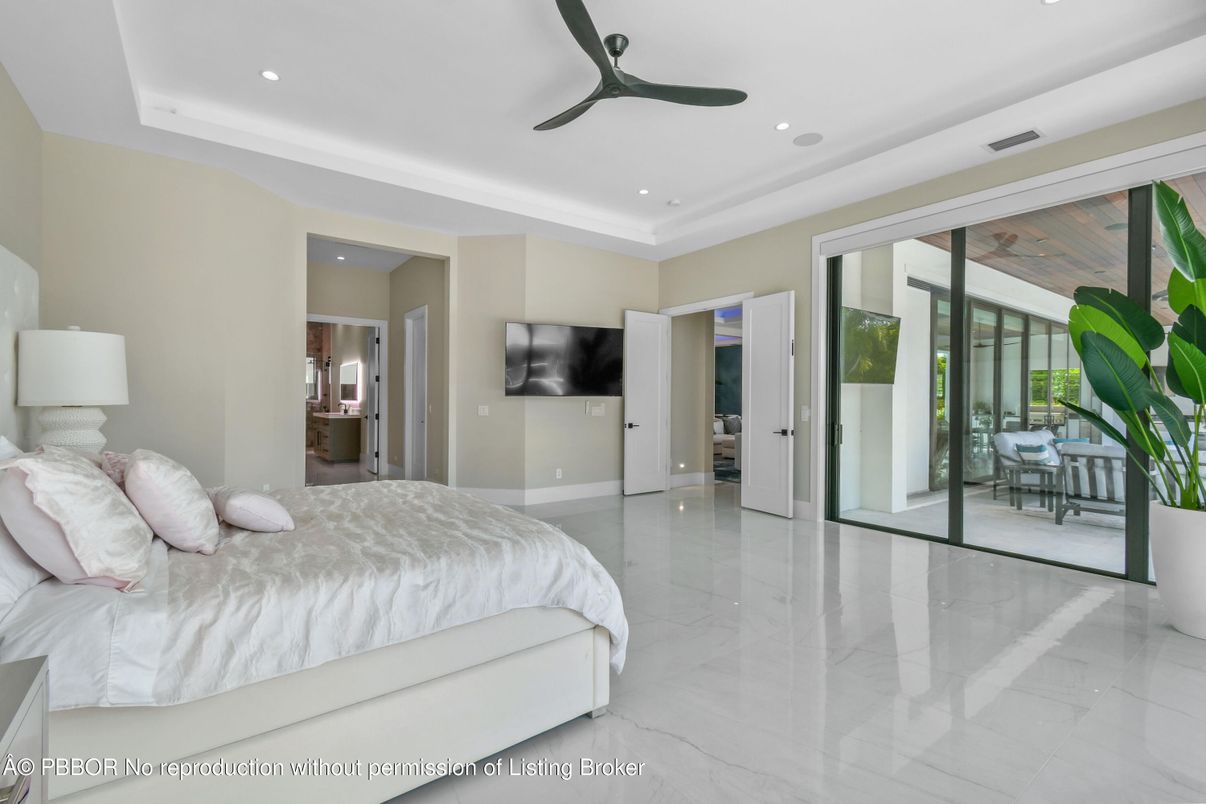 Bedroom, Interior, Marble, Recessed Lighting