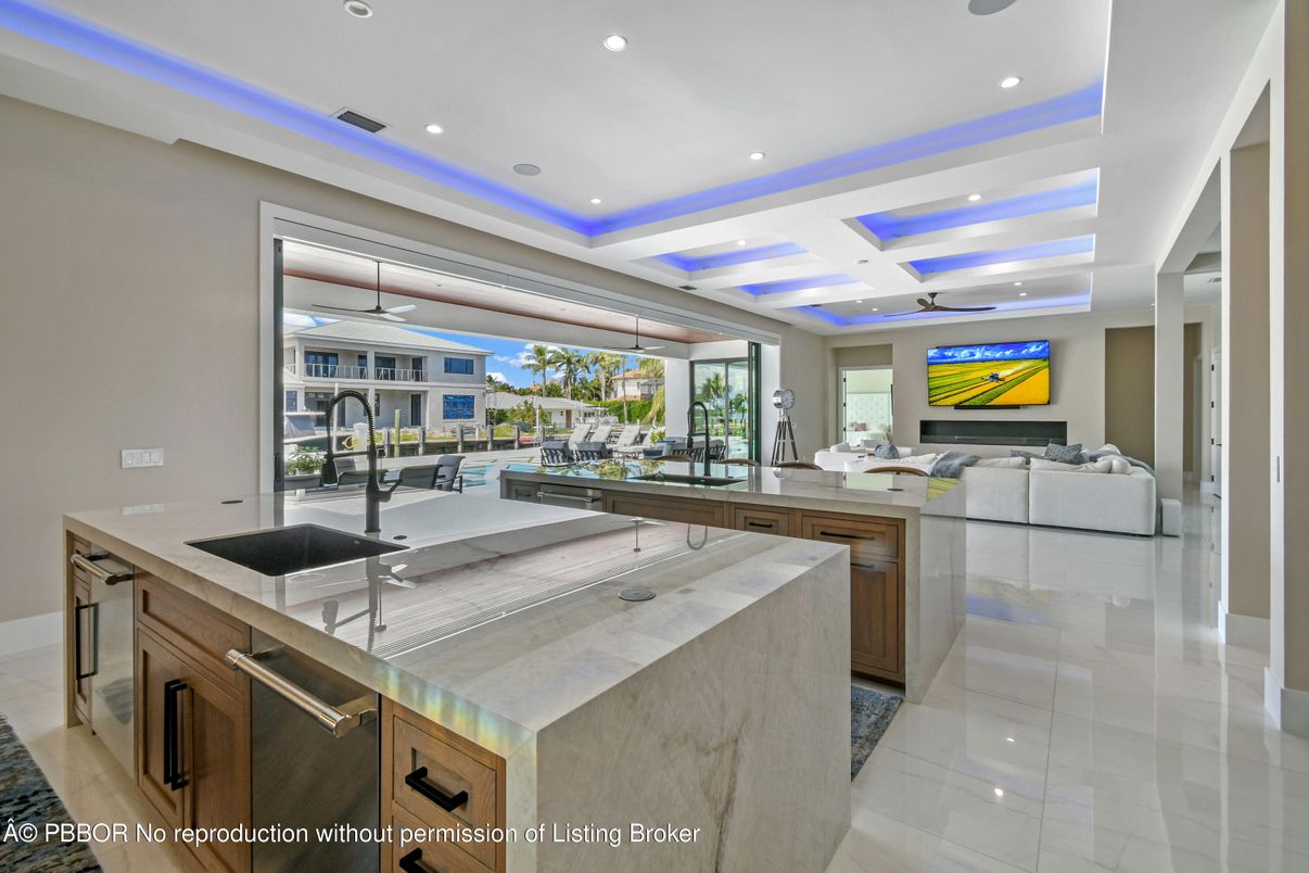 Interior, Kitchen, Living room, Recessed Lighting
