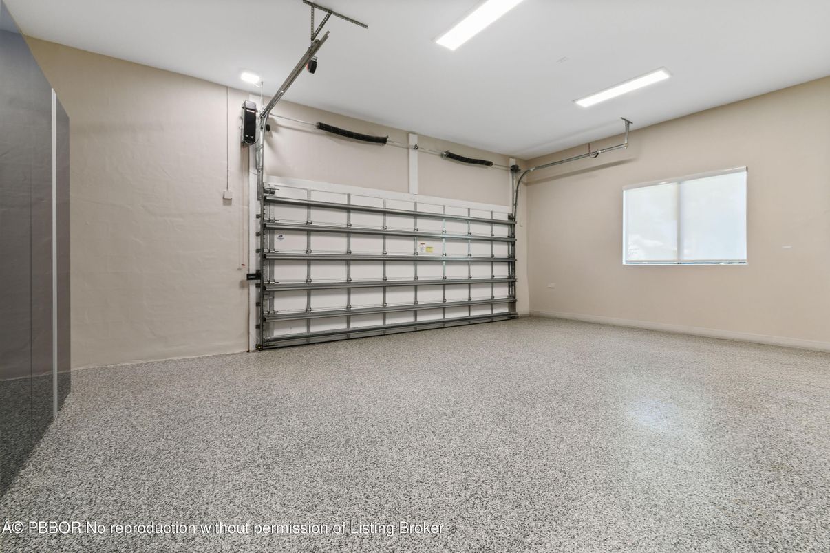 Garage, Interior, Recessed Lighting
