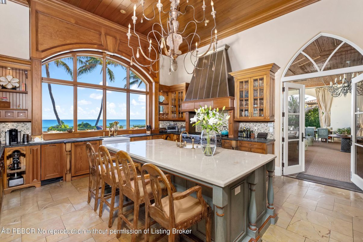 Chandelier, Interior, Kitchen, Water, Wooden Ceilings