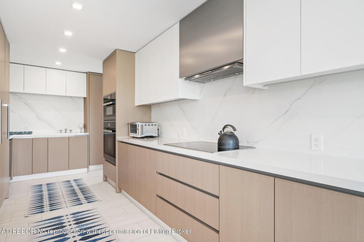 Interior, Kitchen, Marble, Marble Walls, Recessed Lighting