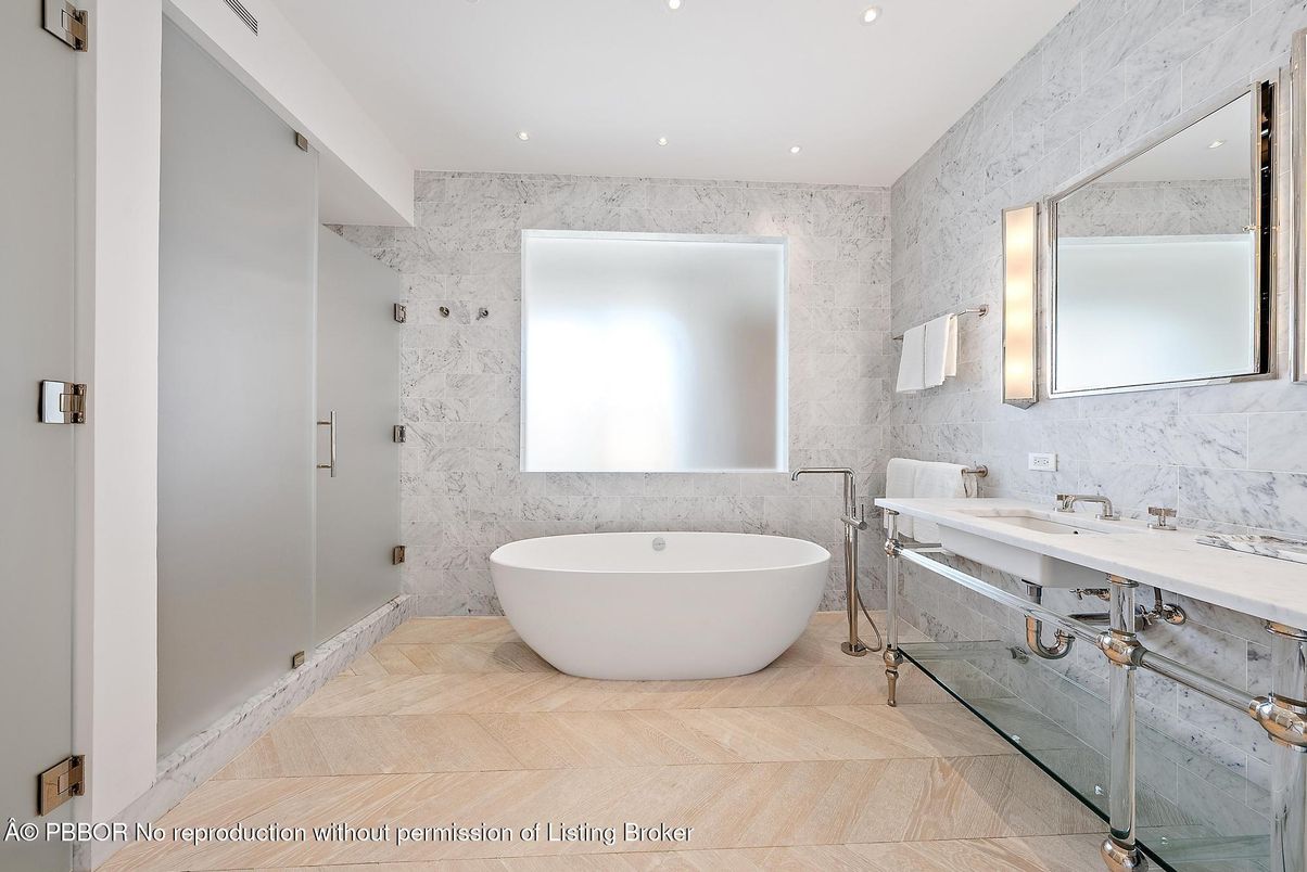 Bathroom, Free Standing Baths, Interior, Marble Walls, Recessed Lighting