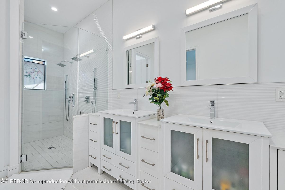 Bathroom, Dual Sink Vanities, Glass Shower, Interior, Recessed Lighting